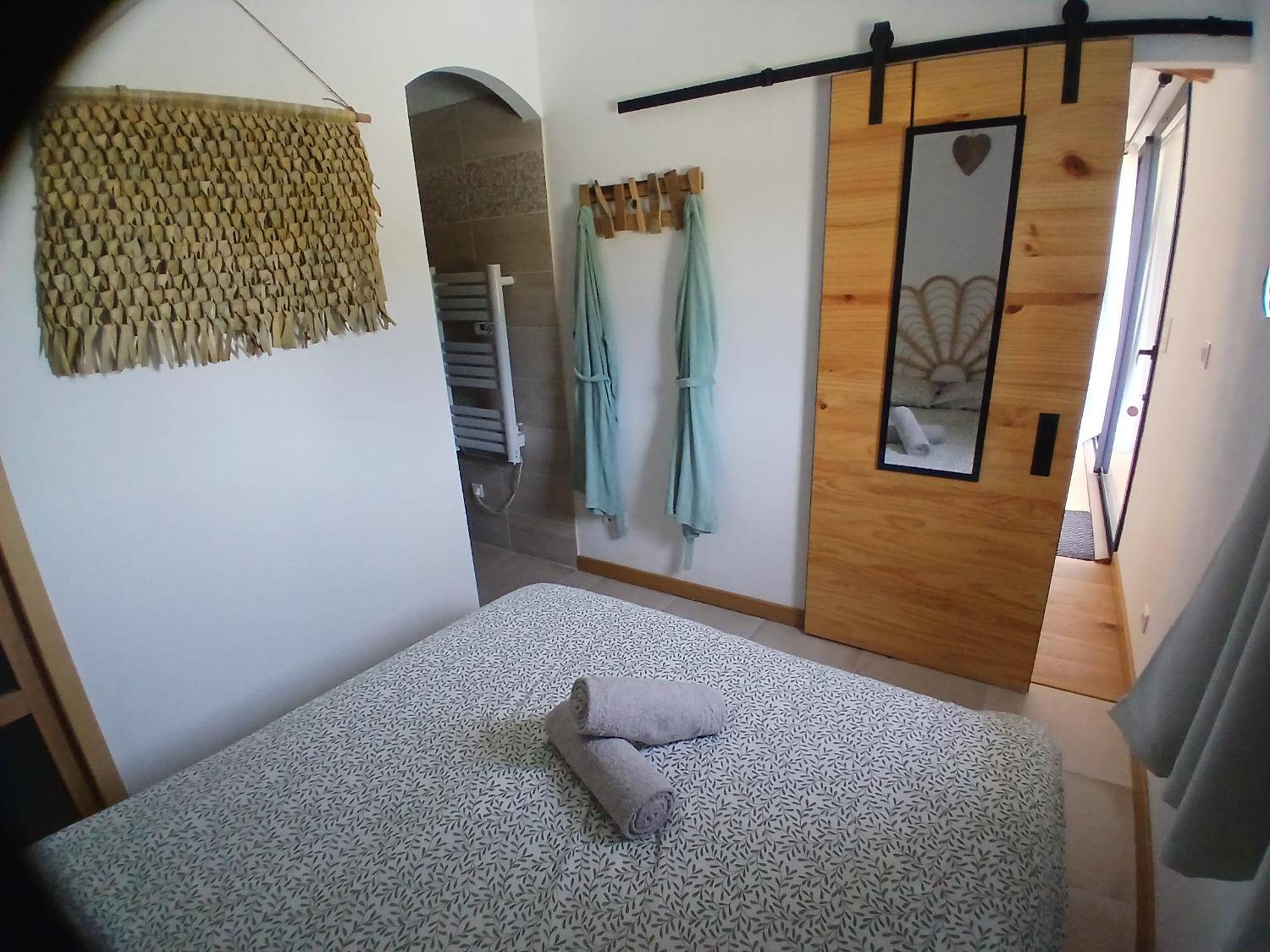 Gite De Charme Spa Privatif L'Oustau Di Tonin มาโลแซน ภายนอก รูปภาพ